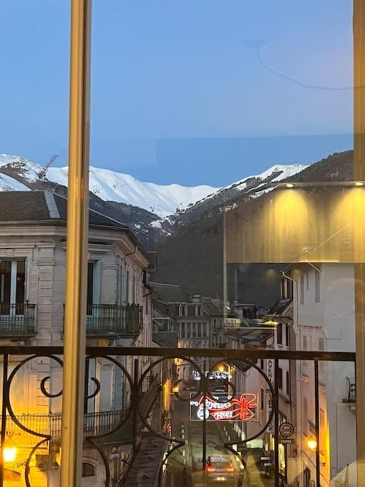 Un De Luchon, Avec Vue Sur Les Pyrenees Apartment