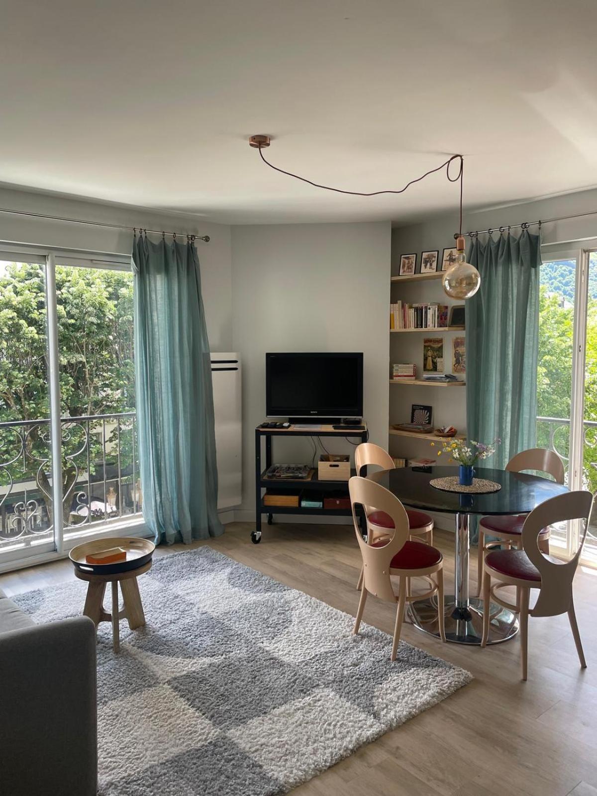Un De Luchon, Avec Vue Sur Les Pyrenees Apartment Bagneres-de-Luchon
